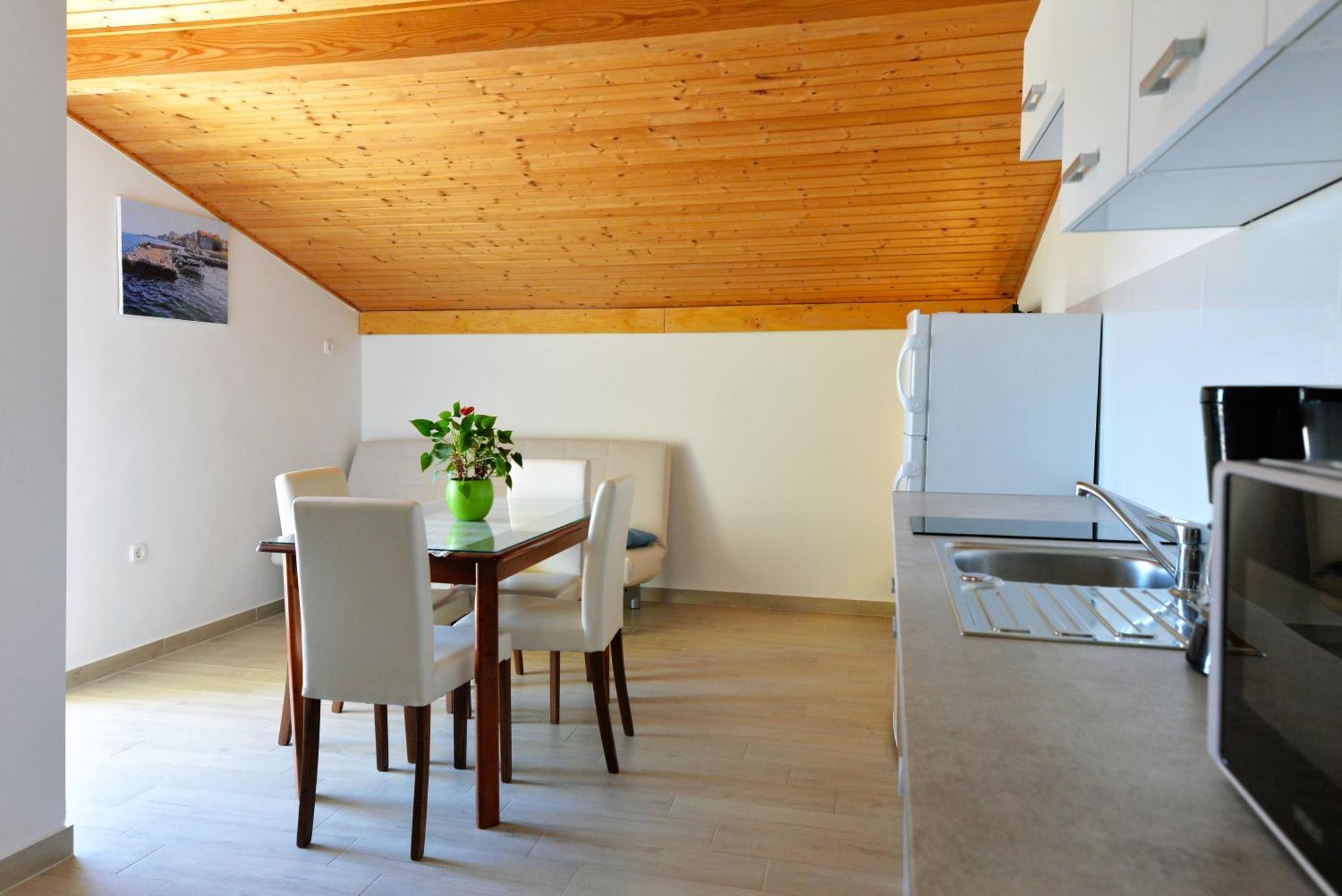 Apartments Goranka Murter Luaran gambar