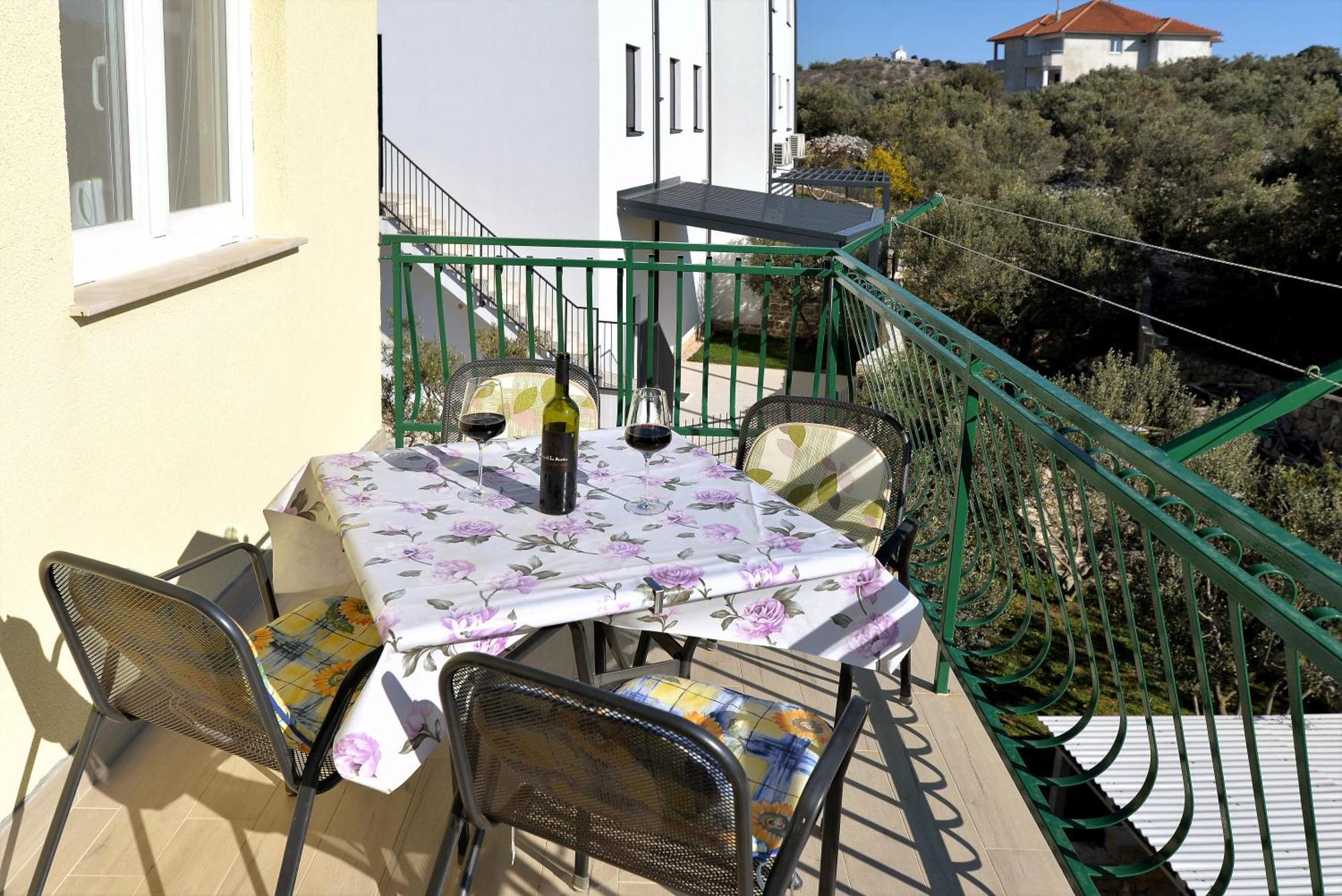 Apartments Goranka Murter Luaran gambar
