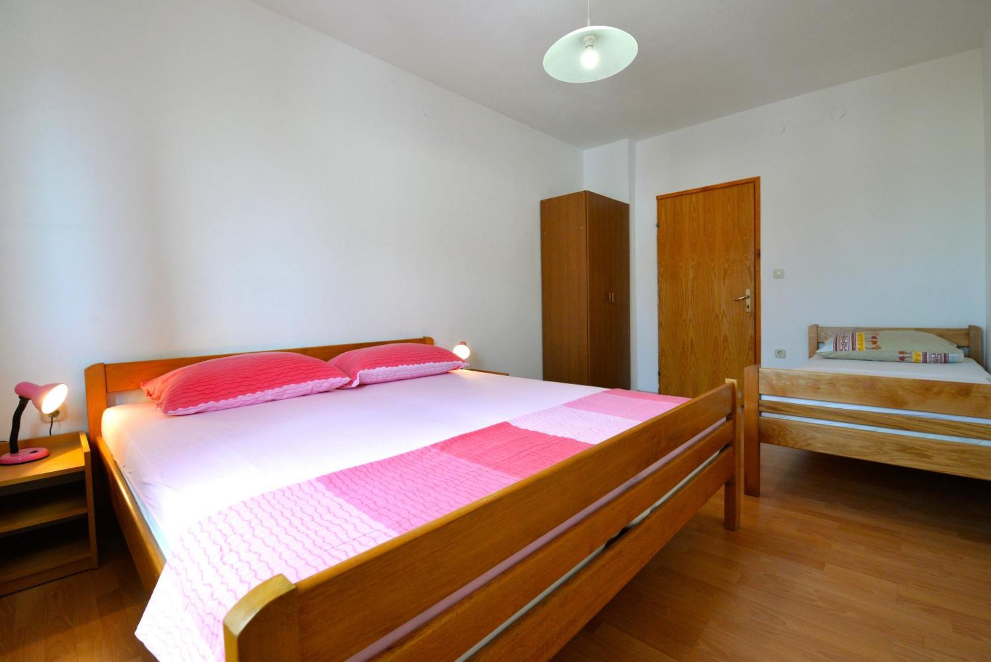 Apartments Goranka Murter Luaran gambar