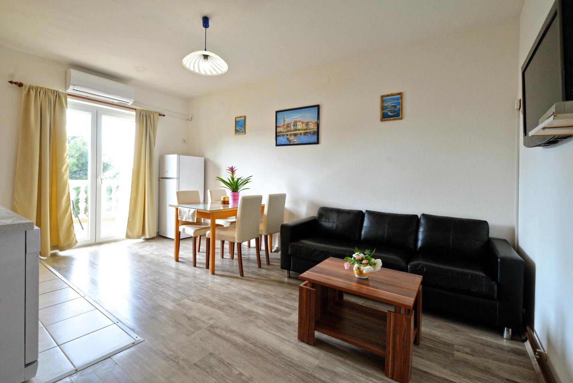 Apartments Goranka Murter Luaran gambar