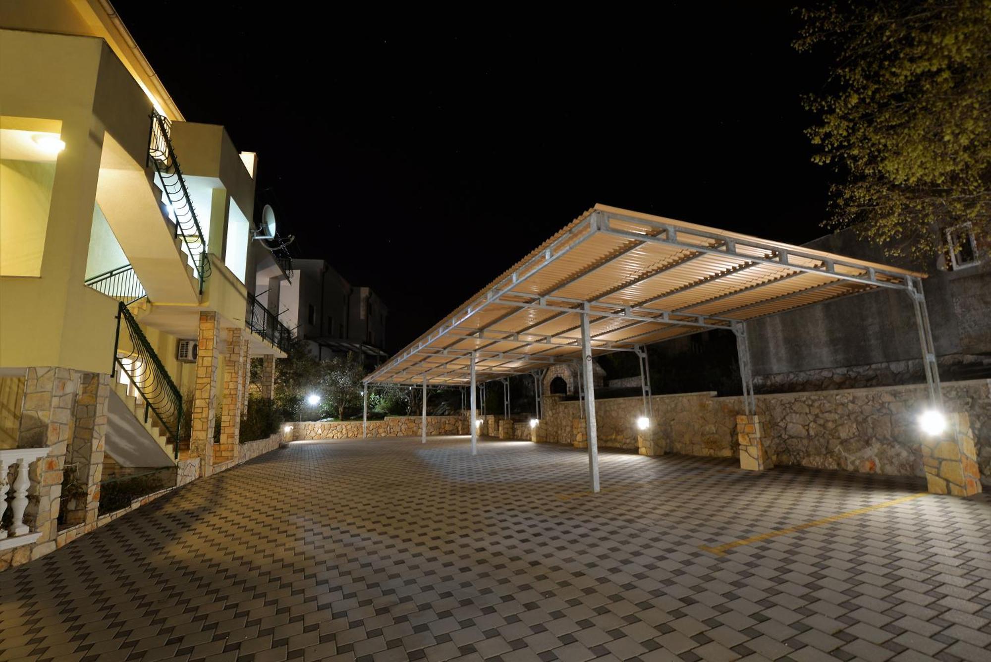 Apartments Goranka Murter Luaran gambar