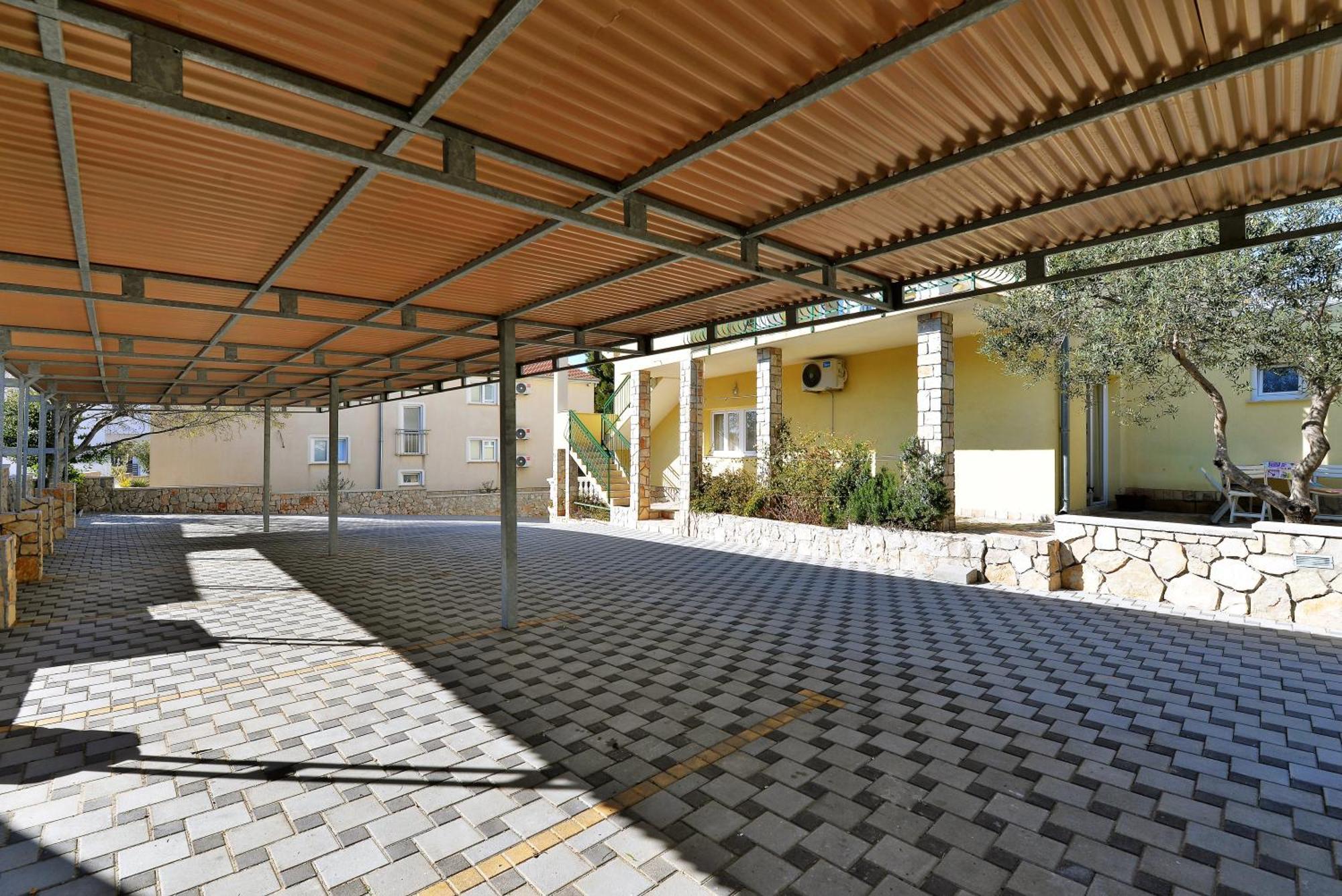 Apartments Goranka Murter Luaran gambar