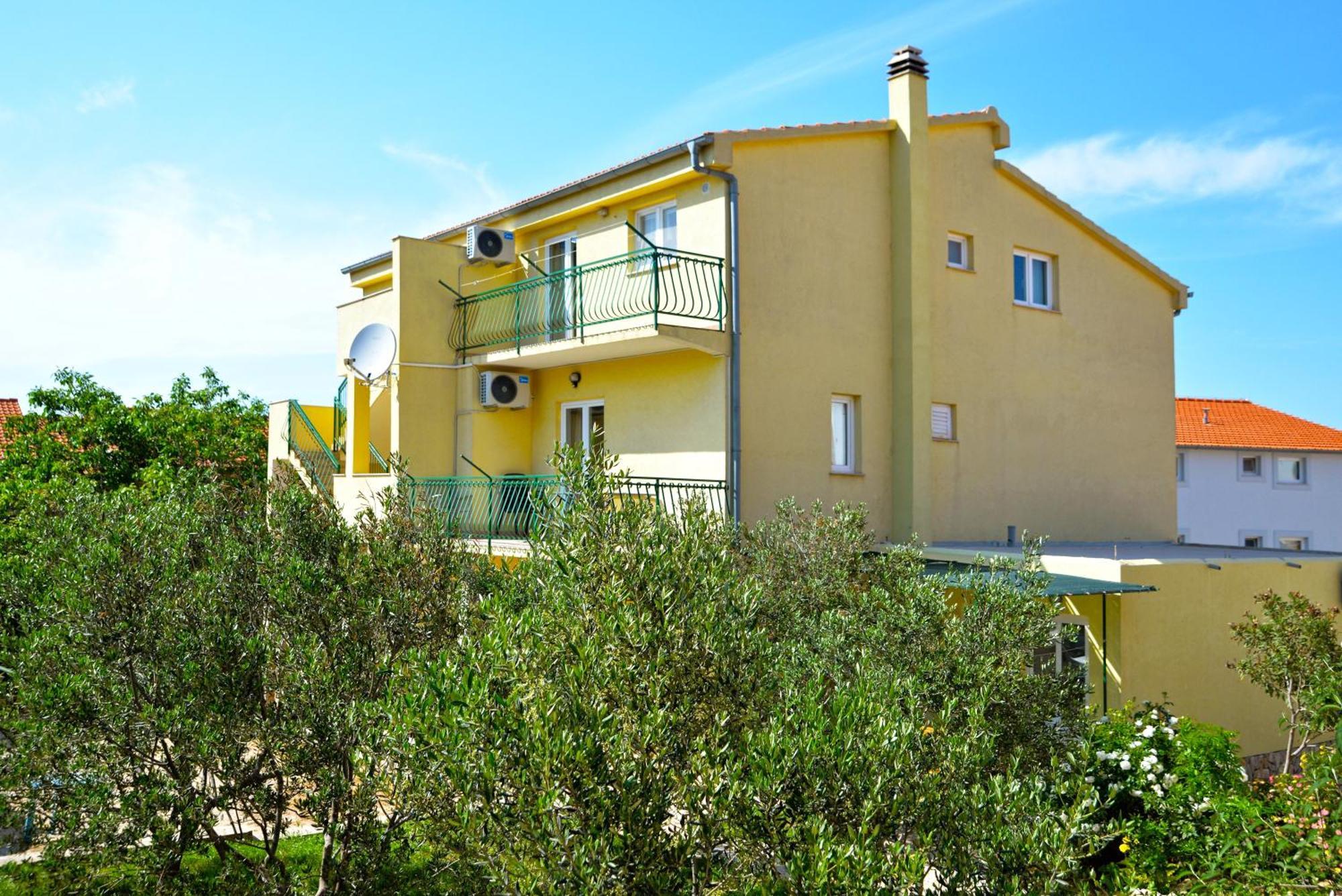 Apartments Goranka Murter Luaran gambar